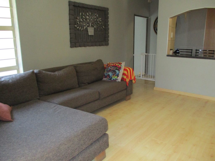 3 Bedroom Property for Sale in Wilro Park Gauteng