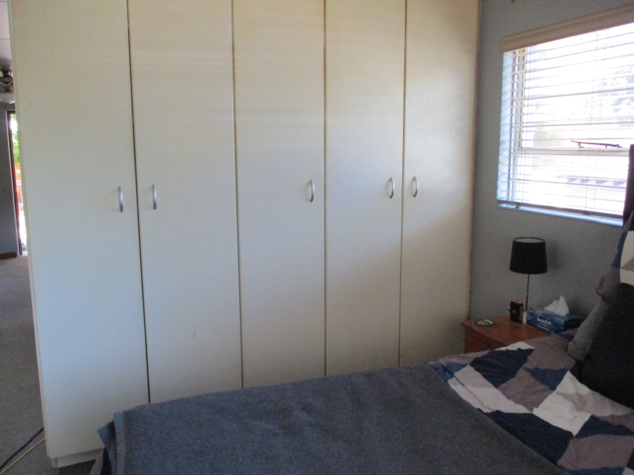 3 Bedroom Property for Sale in Wilro Park Gauteng