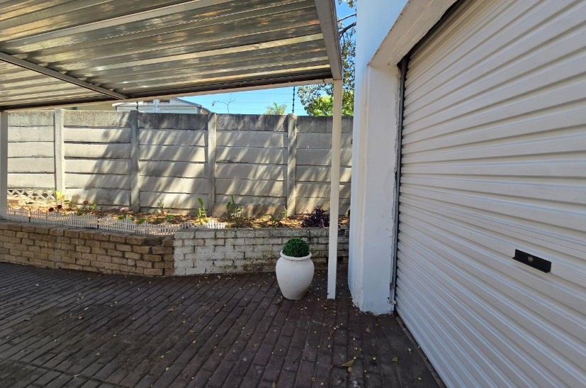 3 Bedroom Property for Sale in South Crest Gauteng