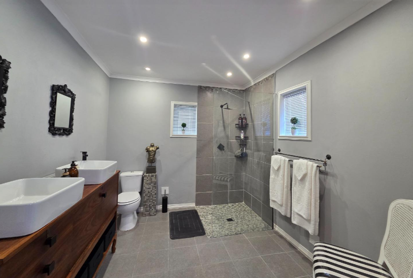 3 Bedroom Property for Sale in South Crest Gauteng