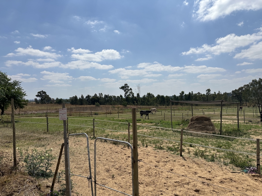 0 Bedroom Property for Sale in Knopjeslaagte AH Gauteng