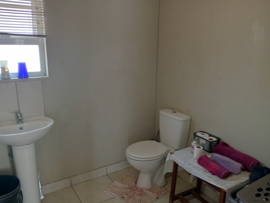 3 Bedroom Property for Sale in Crystal Park Gauteng