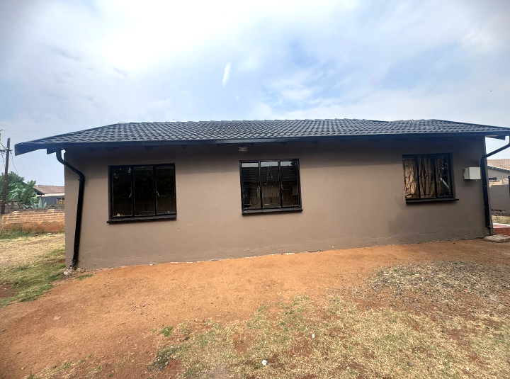 To Let 3 Bedroom Property for Rent in Marimba Gardens Gauteng