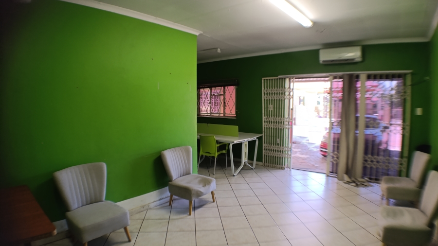 5 Bedroom Property for Sale in Riviera Gauteng