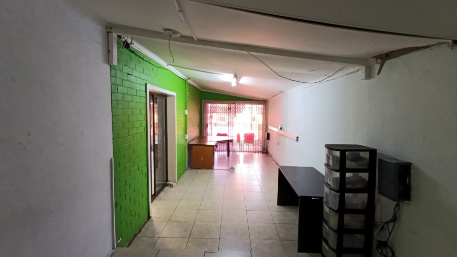 5 Bedroom Property for Sale in Riviera Gauteng