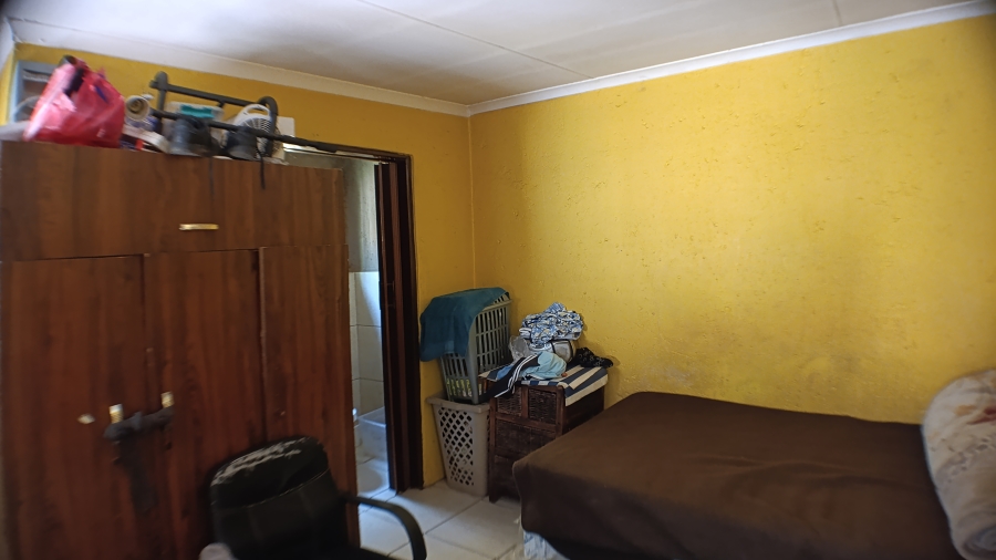5 Bedroom Property for Sale in Riviera Gauteng