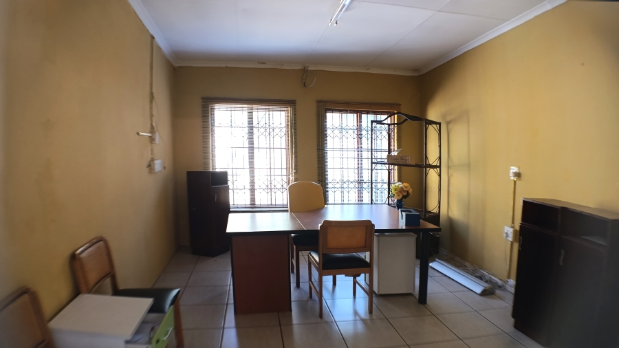 5 Bedroom Property for Sale in Riviera Gauteng