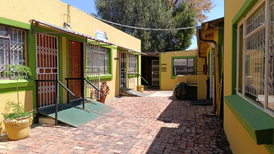 5 Bedroom Property for Sale in Riviera Gauteng