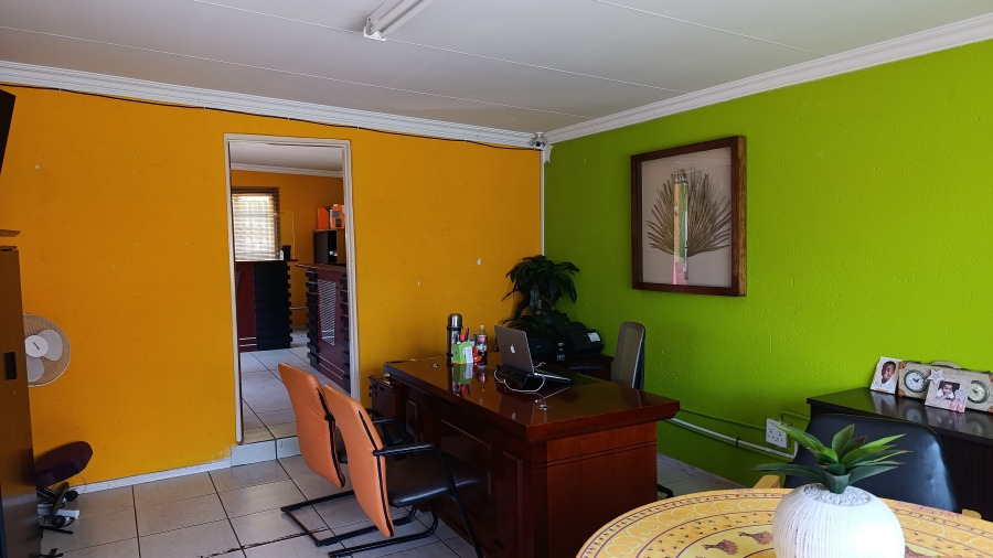 5 Bedroom Property for Sale in Riviera Gauteng