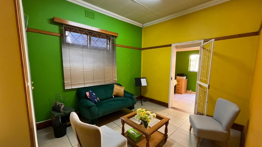 5 Bedroom Property for Sale in Riviera Gauteng