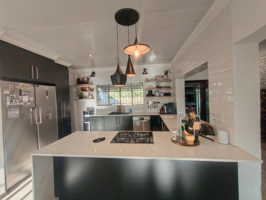 4 Bedroom Property for Sale in Vanderbijlpark SW 1 Gauteng