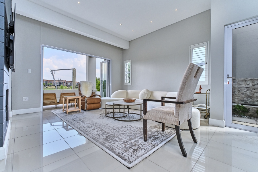 To Let 4 Bedroom Property for Rent in Waterfall Country Village Gauteng