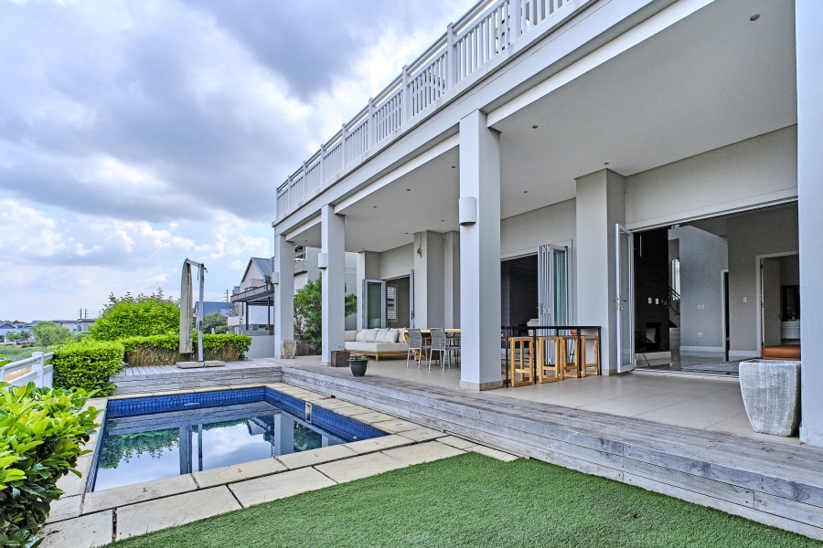 To Let 4 Bedroom Property for Rent in Waterfall Country Village Gauteng