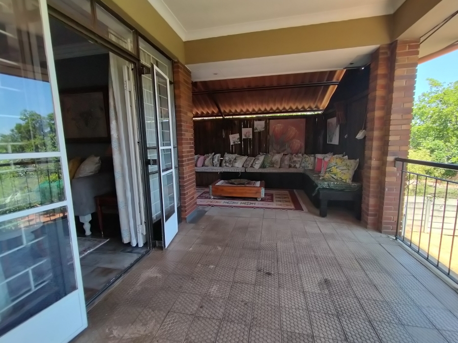 6 Bedroom Property for Sale in Florida Park Gauteng