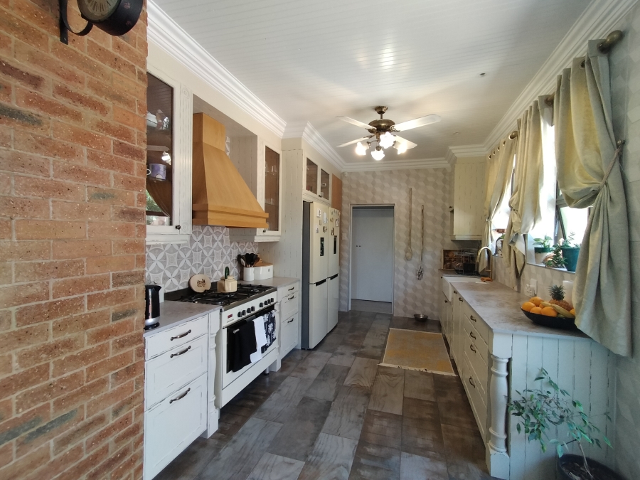 6 Bedroom Property for Sale in Florida Park Gauteng