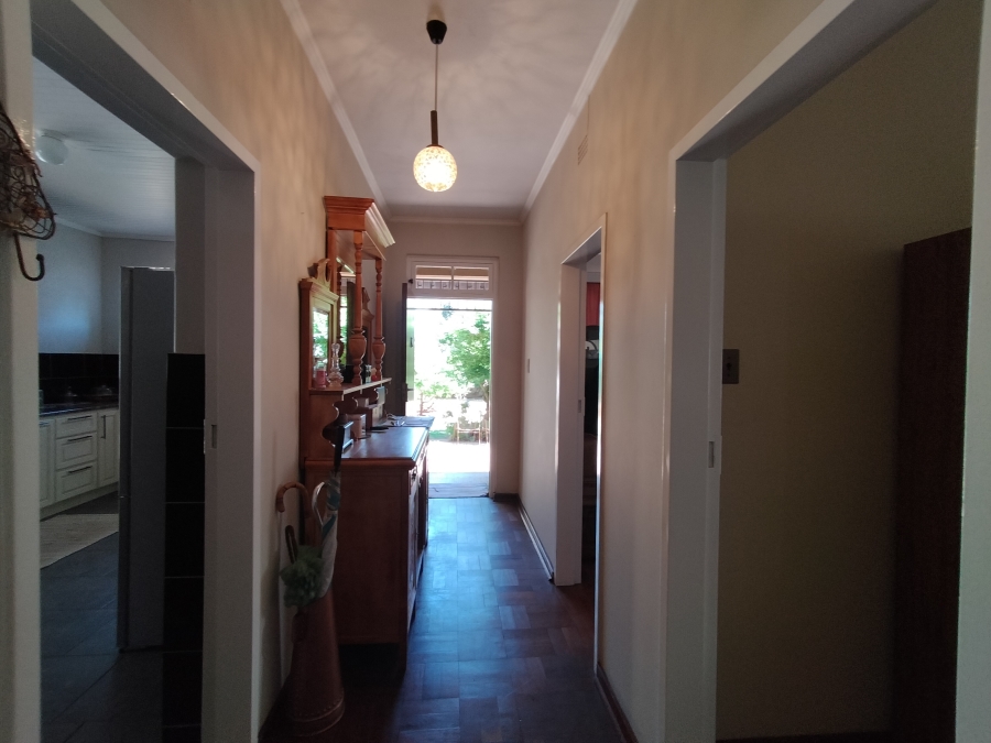 6 Bedroom Property for Sale in Florida Park Gauteng