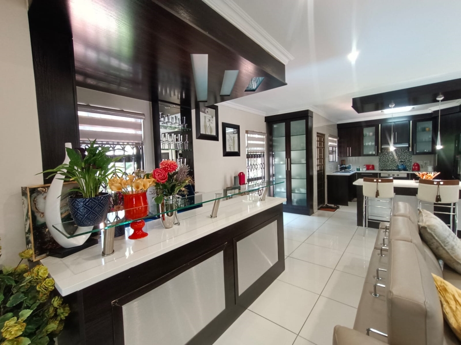 3 Bedroom Property for Sale in Vanderbijlpark SW 5 Gauteng