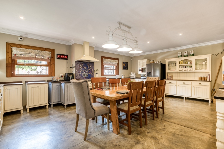 4 Bedroom Property for Sale in Linden Gauteng