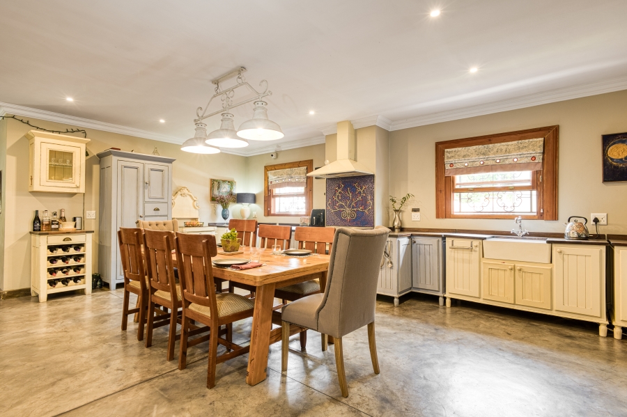 4 Bedroom Property for Sale in Linden Gauteng