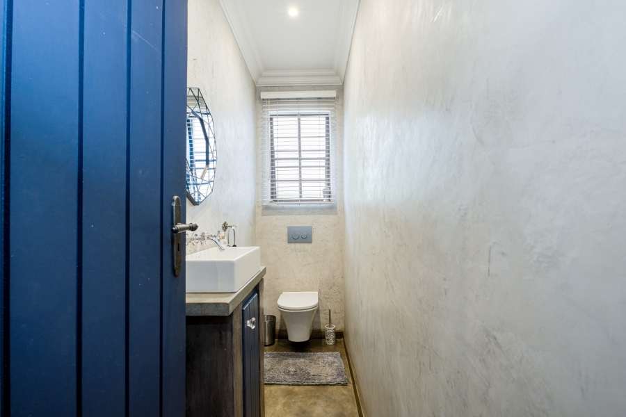 4 Bedroom Property for Sale in Linden Gauteng