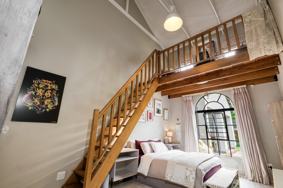 4 Bedroom Property for Sale in Linden Gauteng