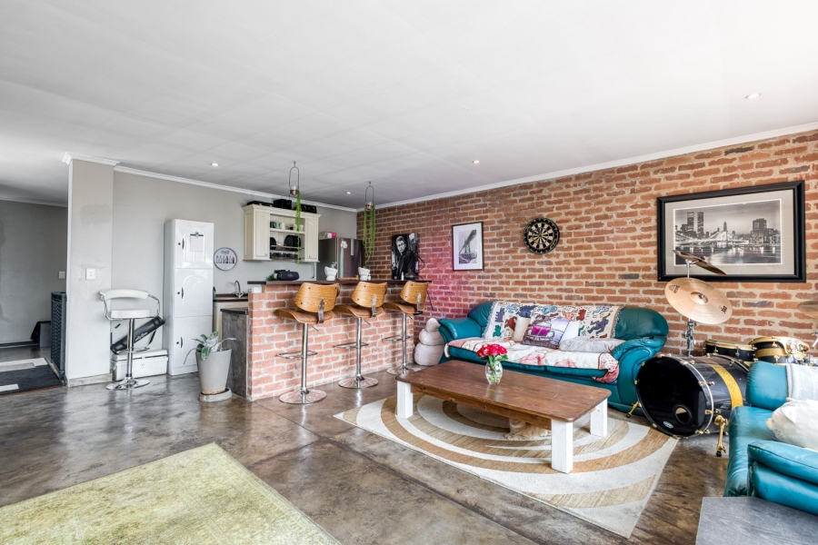4 Bedroom Property for Sale in Linden Gauteng