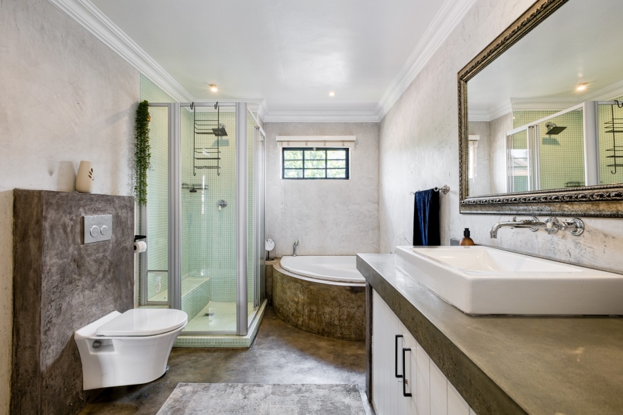 4 Bedroom Property for Sale in Linden Gauteng