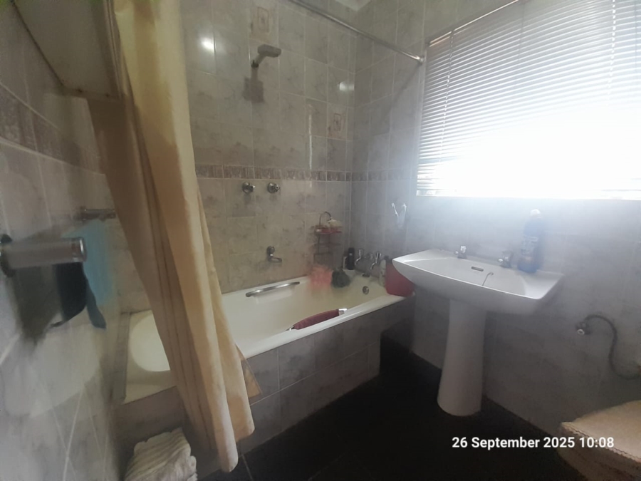 9 Bedroom Property for Sale in Pretoria North Gauteng