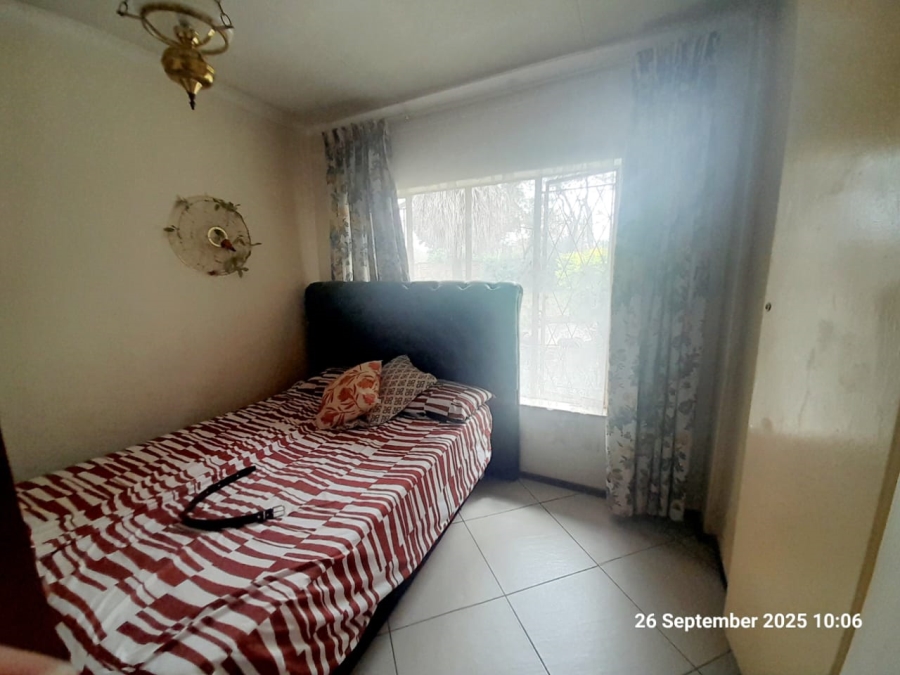 9 Bedroom Property for Sale in Pretoria North Gauteng