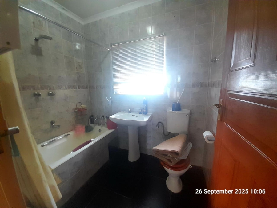 9 Bedroom Property for Sale in Pretoria North Gauteng