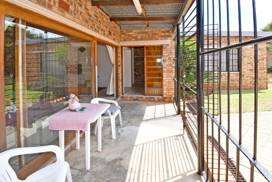 5 Bedroom Property for Sale in Crosby Gauteng