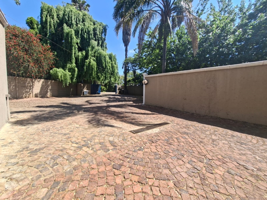 3 Bedroom Property for Sale in Bedfordview Gauteng