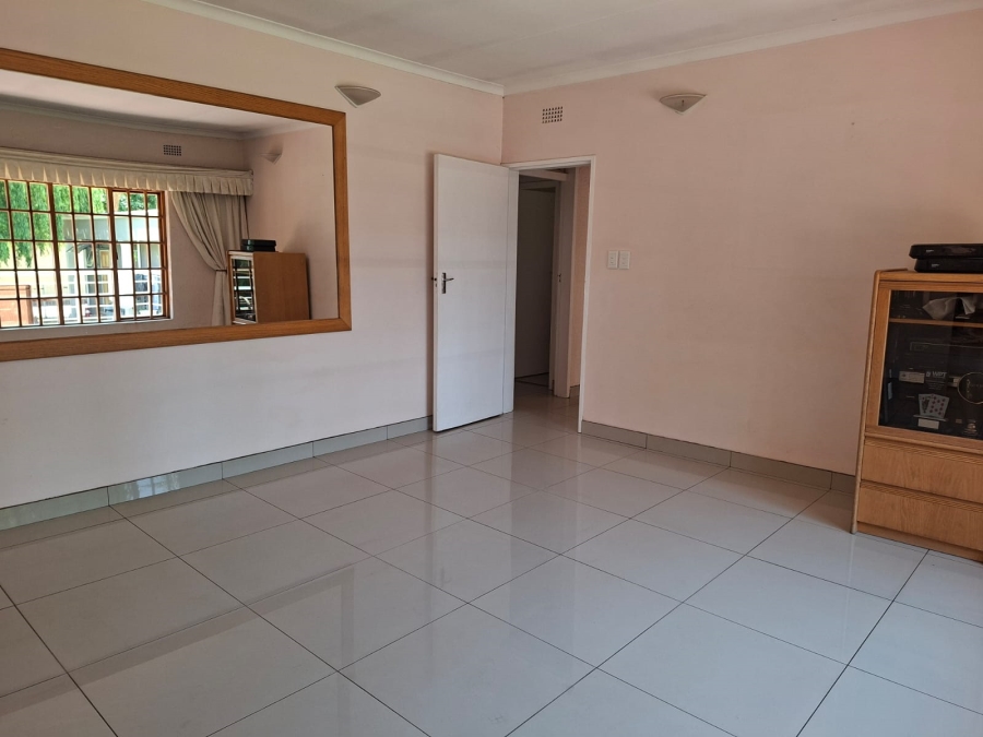 3 Bedroom Property for Sale in Bedfordview Gauteng