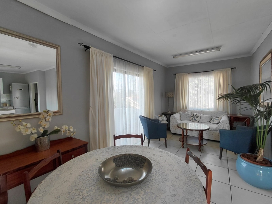 To Let 1 Bedroom Property for Rent in Brackenhurst Gauteng