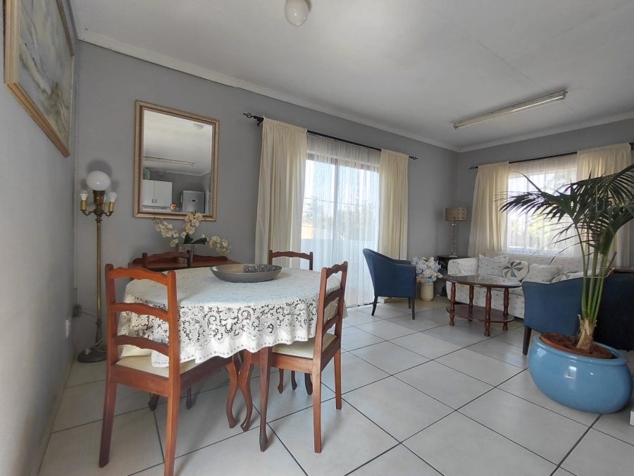 To Let 1 Bedroom Property for Rent in Brackenhurst Gauteng