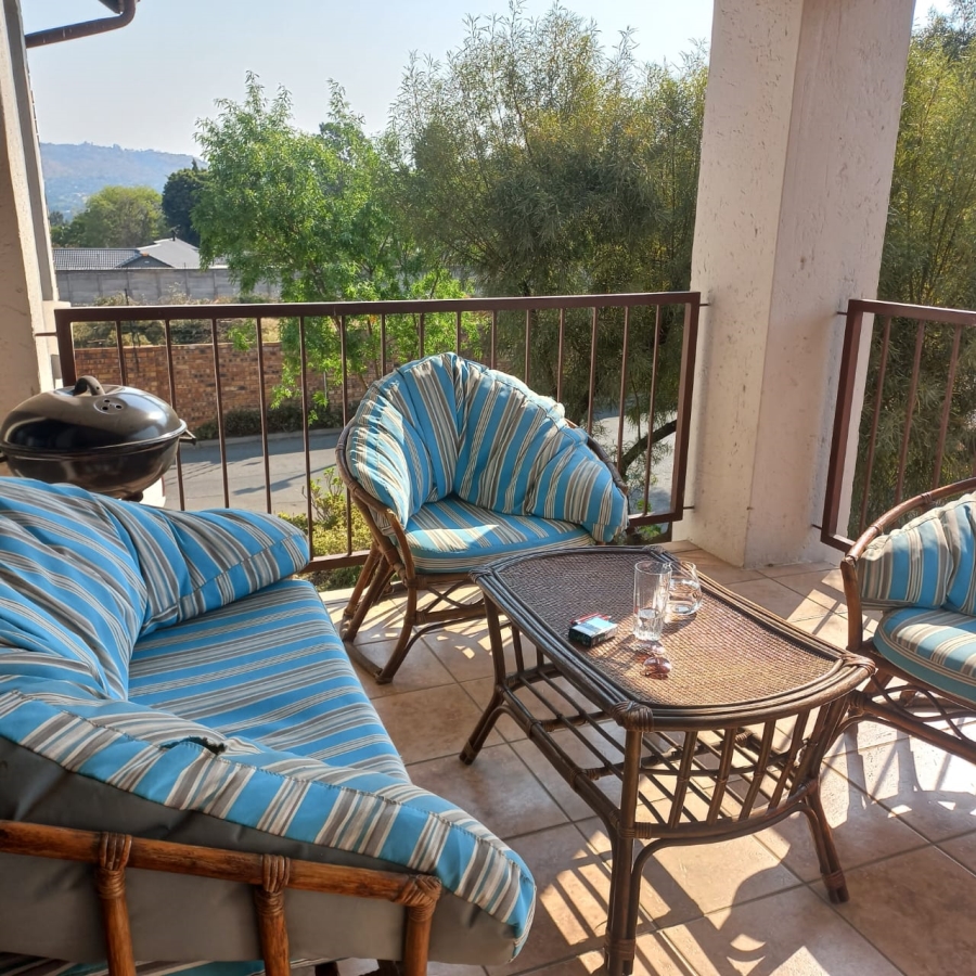 2 Bedroom Property for Sale in Wilgeheuwel Gauteng