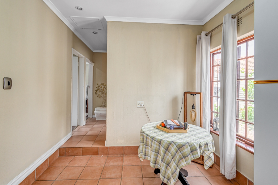 2 Bedroom Property for Sale in Halfway Gardens Gauteng