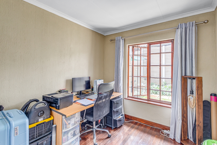 2 Bedroom Property for Sale in Halfway Gardens Gauteng
