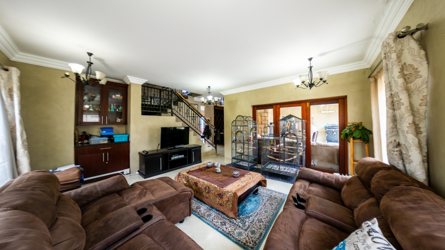 3 Bedroom Property for Sale in Eldo Lakes Estate Gauteng