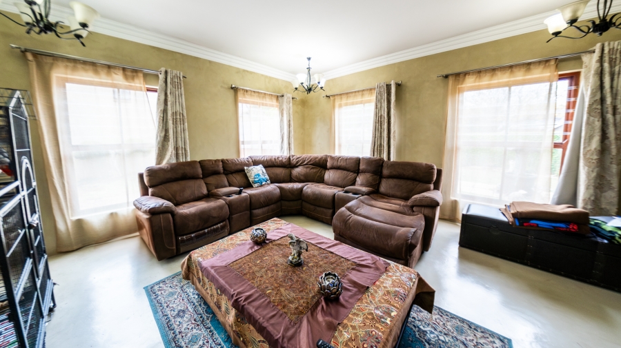 3 Bedroom Property for Sale in Eldo Lakes Estate Gauteng