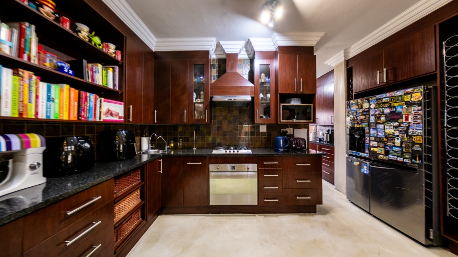 3 Bedroom Property for Sale in Eldo Lakes Estate Gauteng