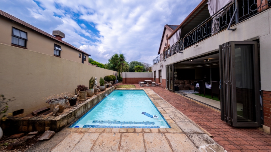 3 Bedroom Property for Sale in Eldo Lakes Estate Gauteng
