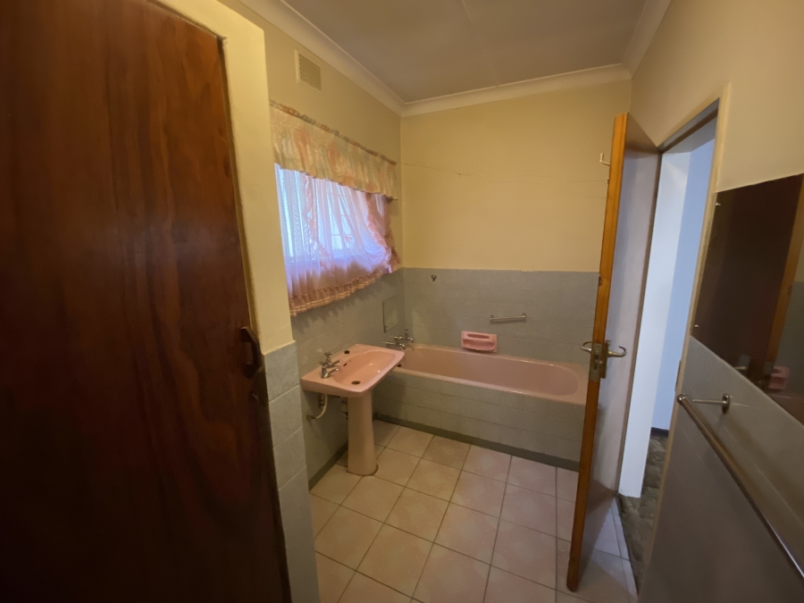 3 Bedroom Property for Sale in Villieria Gauteng