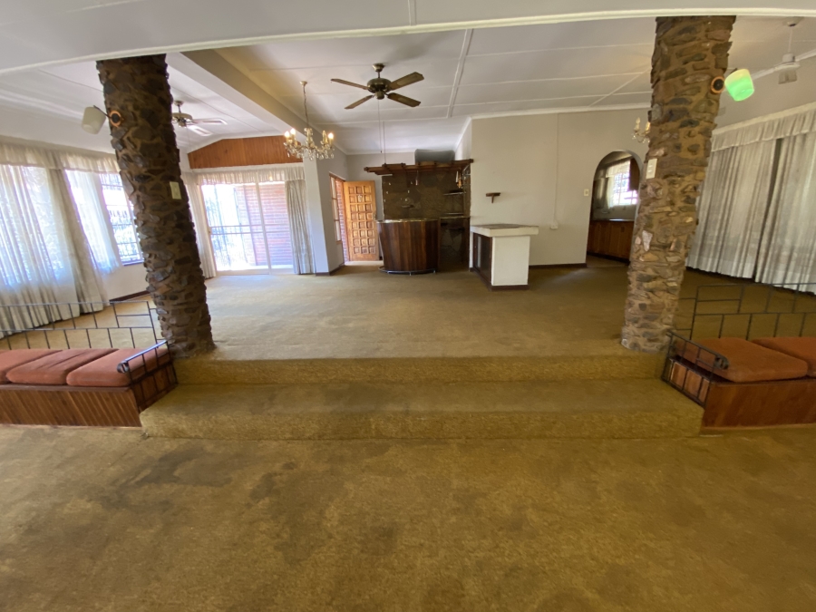 3 Bedroom Property for Sale in Villieria Gauteng