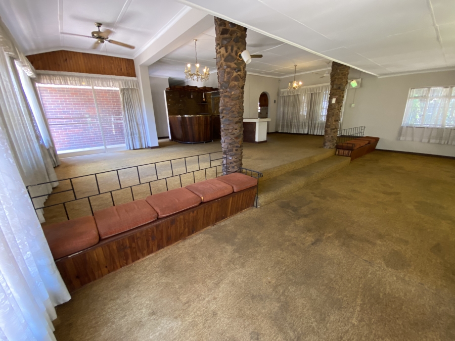 3 Bedroom Property for Sale in Villieria Gauteng