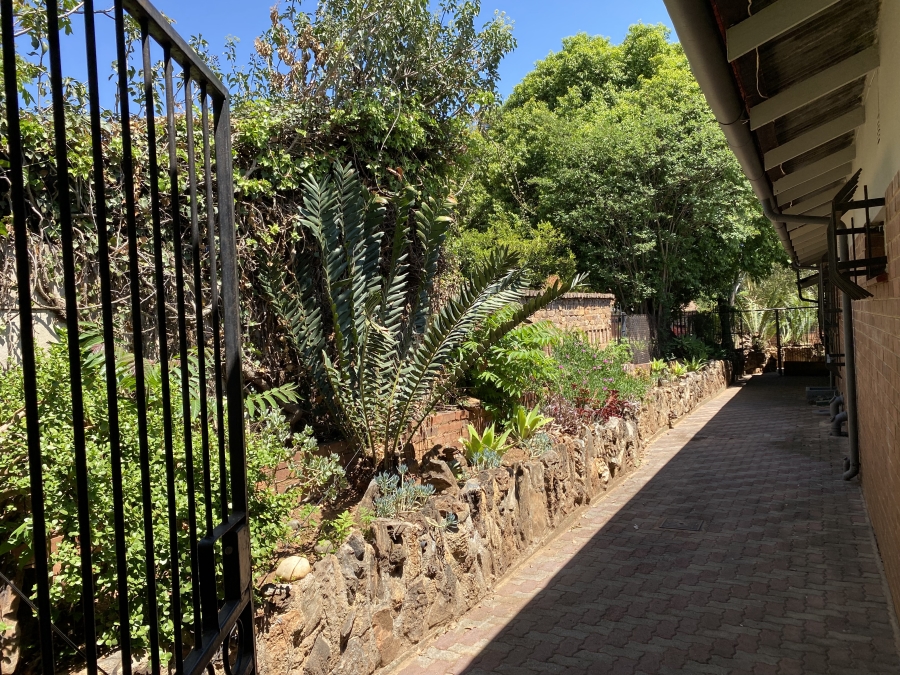 3 Bedroom Property for Sale in Villieria Gauteng