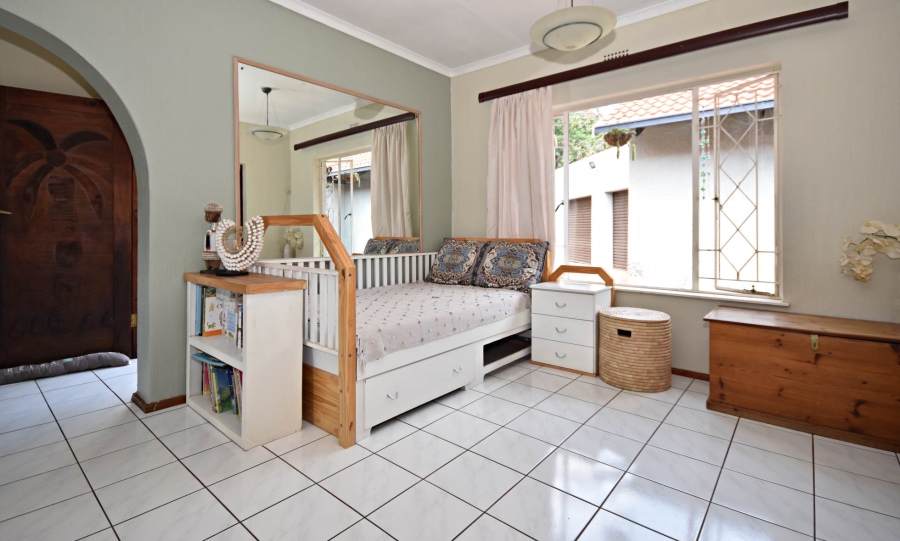 To Let 3 Bedroom Property for Rent in Bromhof Gauteng