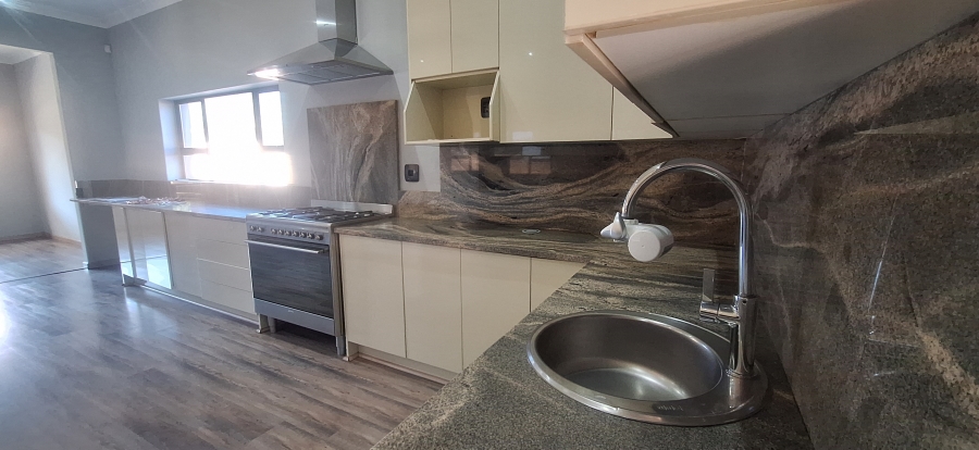 4 Bedroom Property for Sale in Monument Gauteng
