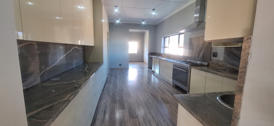 4 Bedroom Property for Sale in Monument Gauteng
