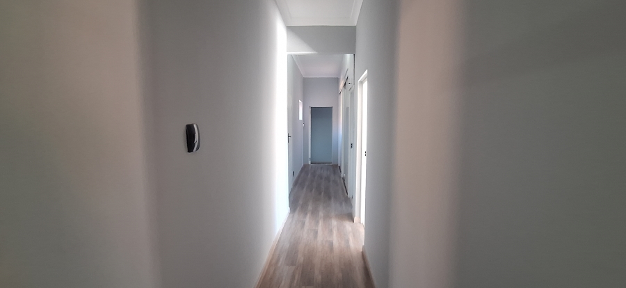 4 Bedroom Property for Sale in Monument Gauteng